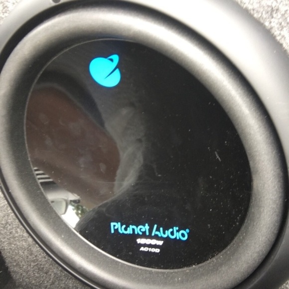 2 10” and 2 12” subs - Picture 3 of 4